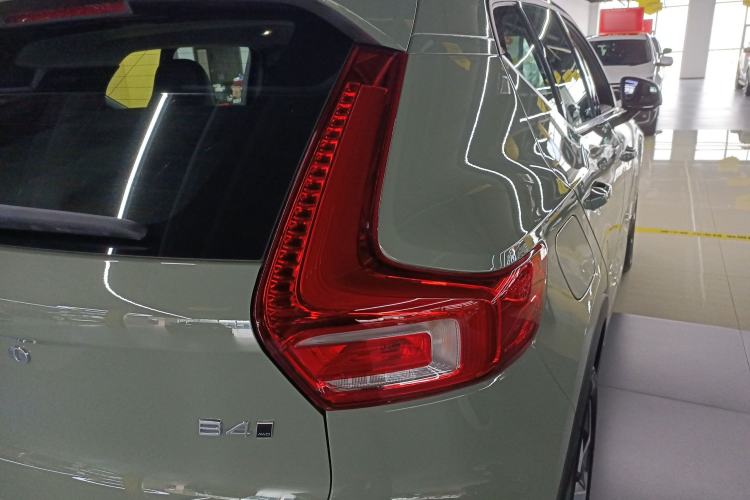 Used Volvo XC40 2024 B4 4x4 Smart Luxury Edition Right Rear Taillight