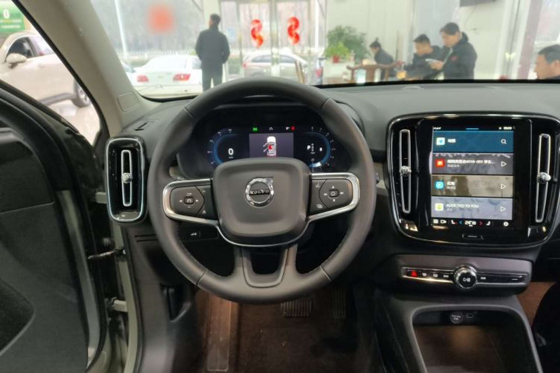 Used Volvo XC40 2024 B4 4x4 Smart Luxury Edition Steering Wheel