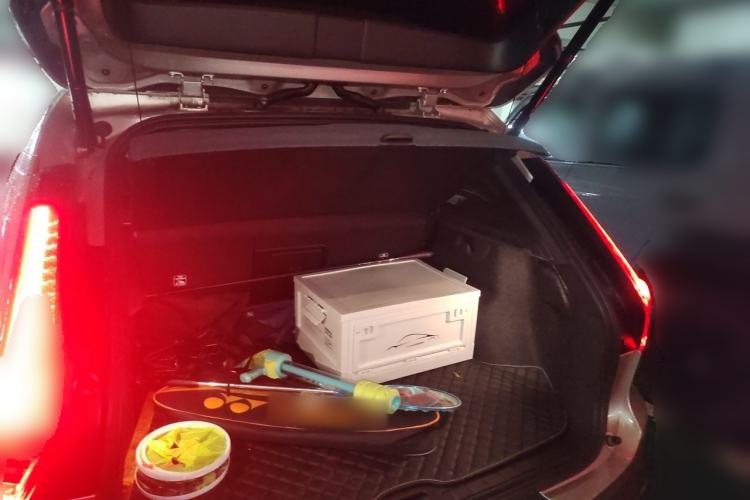 Used Volvo XC40 2024 B4 4x4 Smart Luxury Edition Trunk