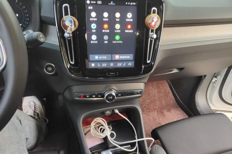 Used Volvo XC40 2024 B3 Zhiyuan Luxury Edition Audio And AC Panel