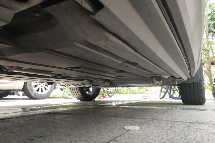Used Volvo XC40 2024 B4 4x4 Smart Luxury Edition Chassis Front Left