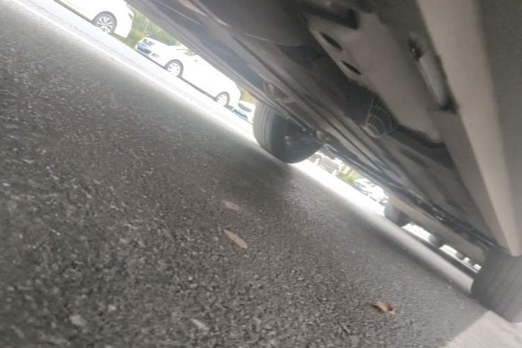 Used Volvo XC40 2024 B3 Zhiyuan Luxury Edition Chassis Rear Right