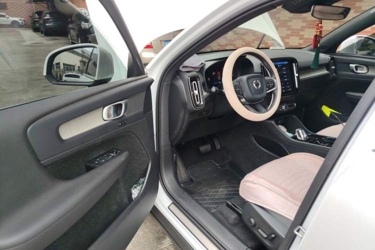 Used Volvo XC40 2024 B3 Zhiyuan Luxury Edition Driver Seat