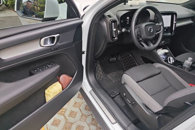 Used Volvo XC40 2024 B3 Zhiyuan Luxury Edition Driver Seat