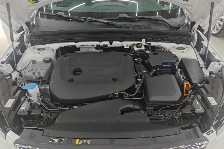Used Volvo XC40 2024 B3 Zhiyuan Luxury Edition Engine Bay
