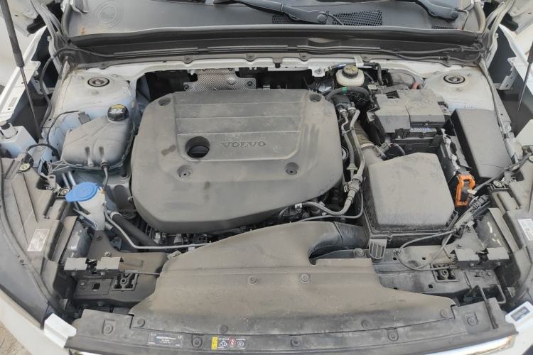 Used Volvo XC40 2024 B3 Zhiyuan Luxury Edition Engine Bay