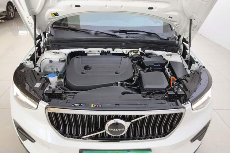 Used Volvo XC40 2024 B3 Zhiyuan Luxury Edition Engine Bay