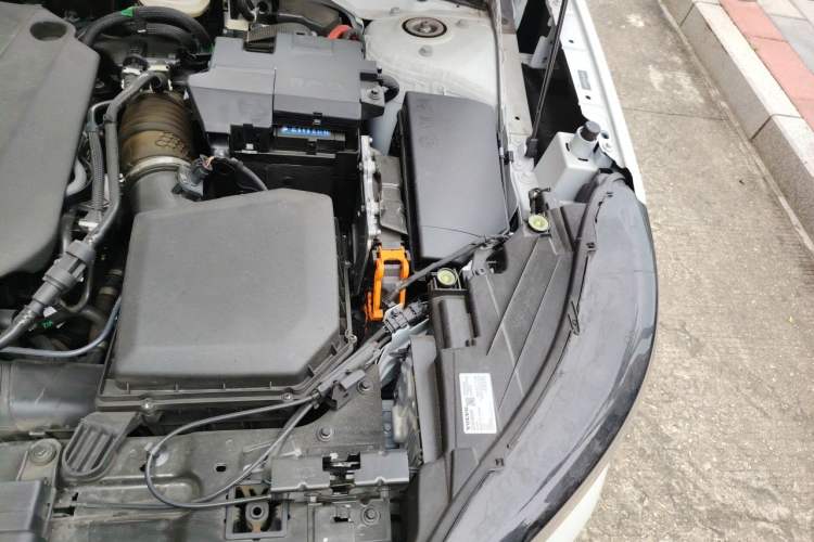 Used Volvo XC40 2024 B3 Zhiyuan Luxury Edition Engine Bay Left