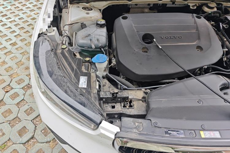 Used Volvo XC40 2024 B3 Zhiyuan Luxury Edition Engine Bay Right