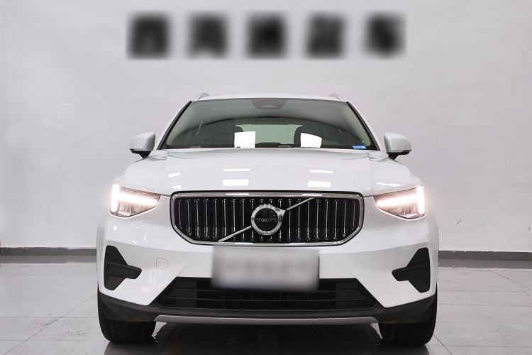 Used Volvo XC40 2024 B4 4x4 Smart Luxury Edition Exterior 1