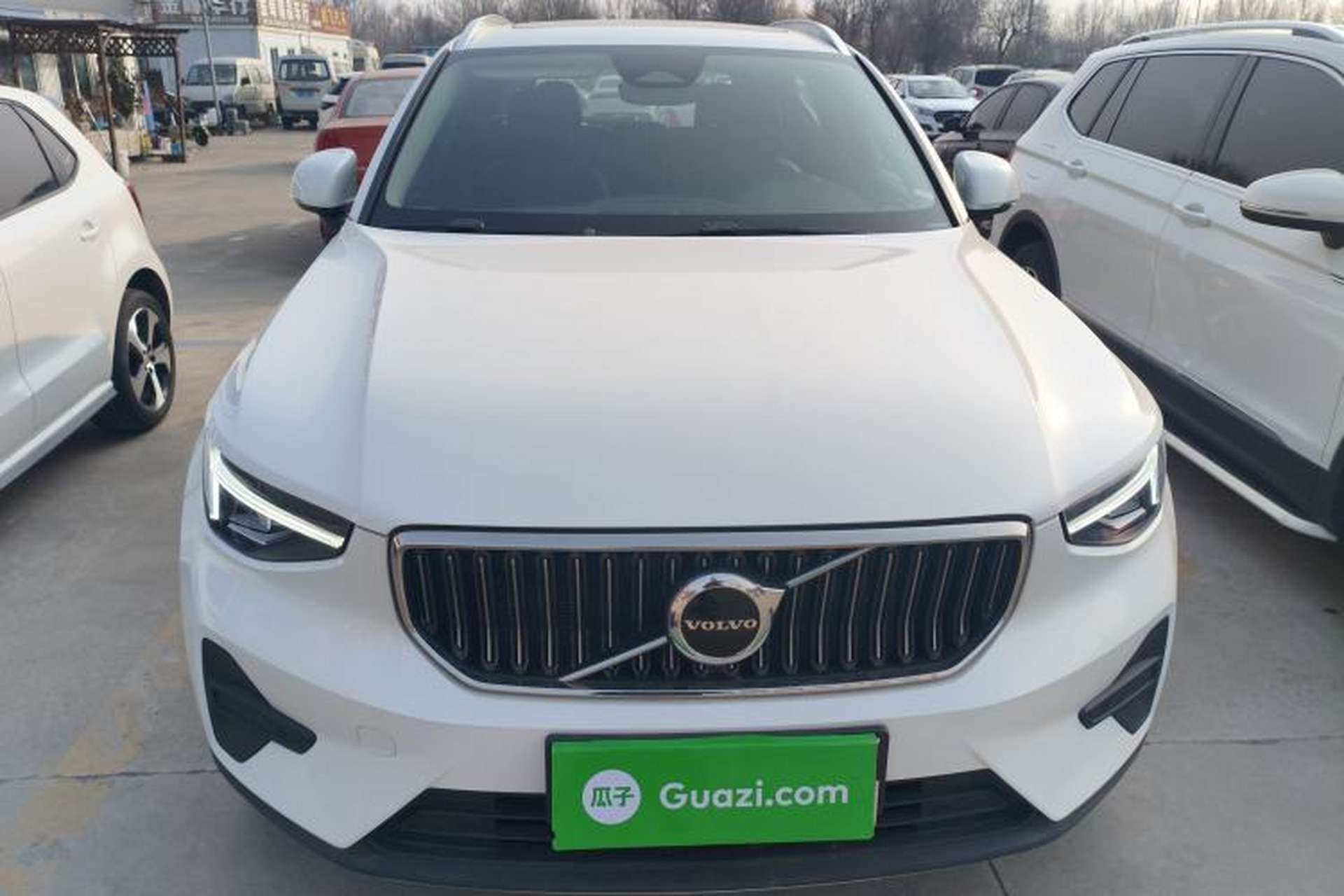 Used Volvo XC40 2024 B4 4x4 Smart Luxury Edition Exterior 1