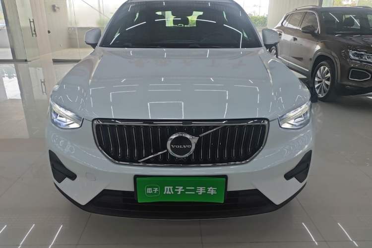 Used Volvo XC40 2024 B3 Zhiyuan Luxury Edition Front