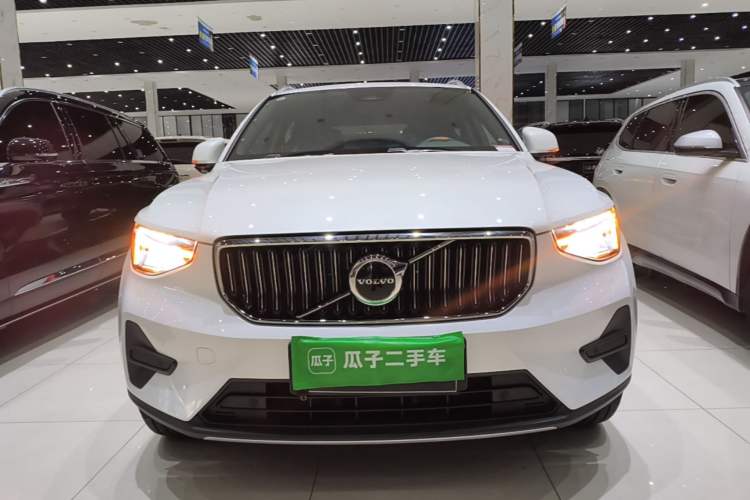 Used Volvo XC40 2024 B3 Zhiyuan Luxury Edition Front