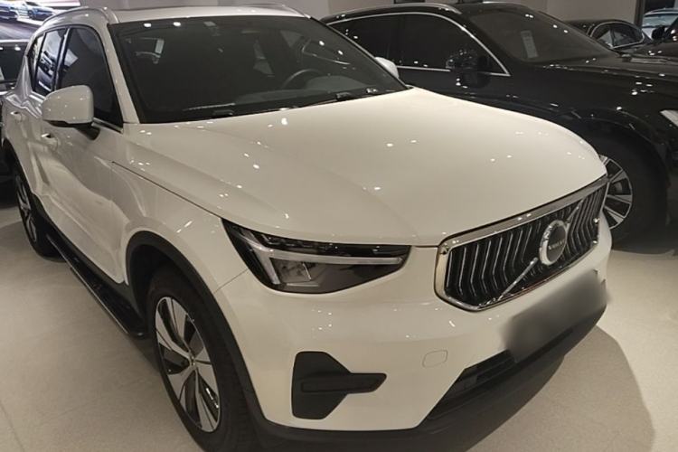 Used Volvo XC40 2024 B3 Zhiyuan Luxury Edition Front Right 45 Deg