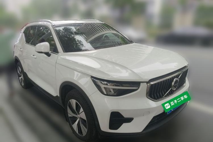 Used Volvo XC40 2024 B3 Zhiyuan Luxury Edition Front Right 45 Deg