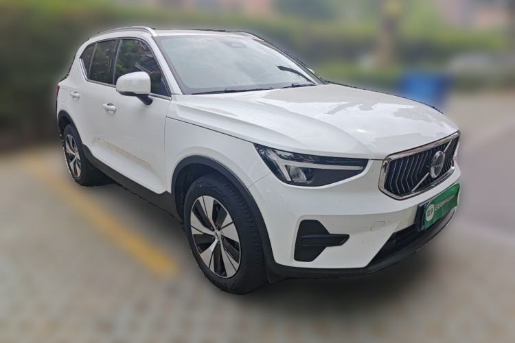 Used Volvo XC40 2024 B3 Zhiyuan Luxury Edition Front Right 45 Deg