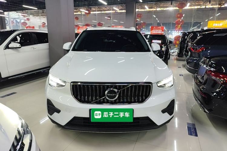 Used Volvo XC40 2024 B4 4x4 Smart Luxury Edition Front