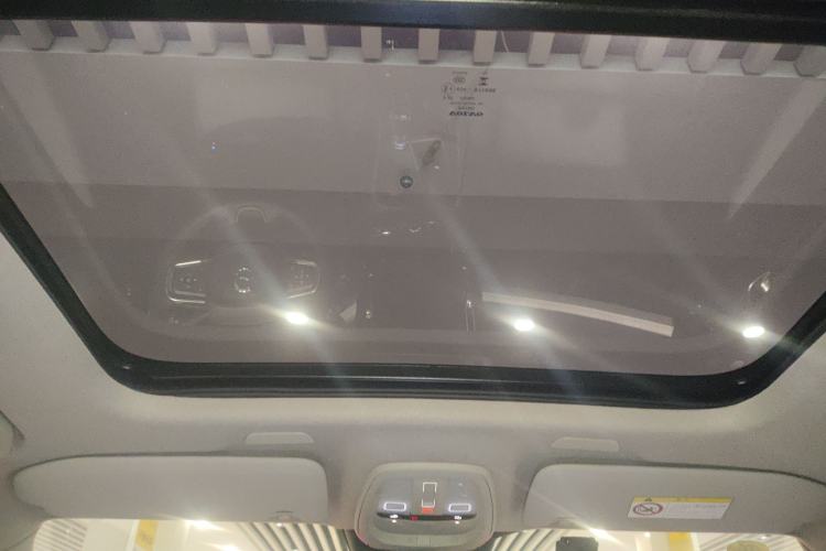 Used Volvo XC40 2024 B4 4x4 Smart Luxury Edition Headliner