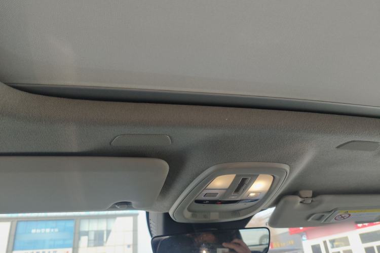 Used Volvo XC40 2024 B4 4x4 Smart Luxury Edition Headliner