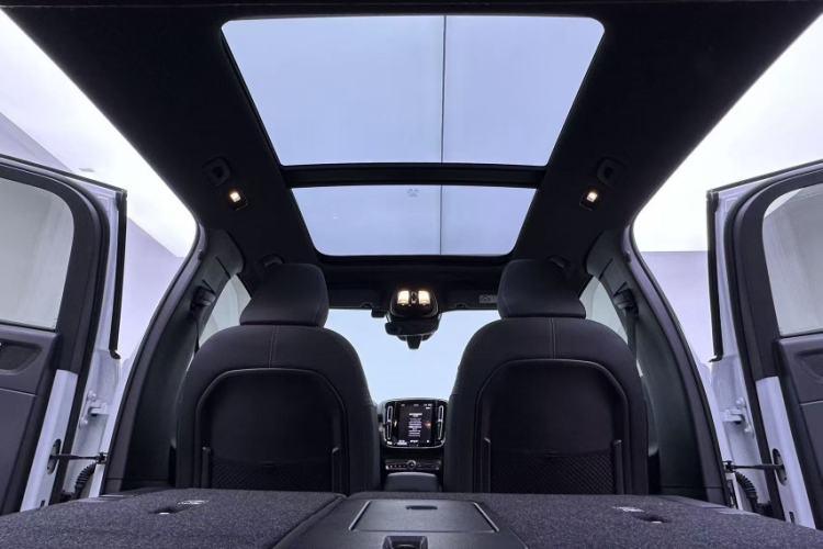 Used Volvo XC40 2024 B3 Zhiyuan Luxury Edition Interior 13