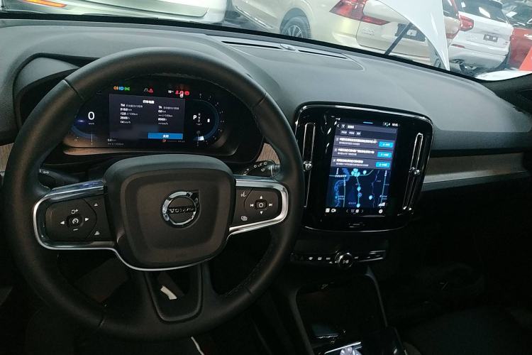 Used Volvo XC40 2024 B3 Zhiyuan Luxury Edition Interior 2