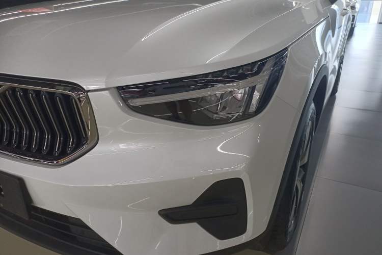 Used Volvo XC40 2024 B3 Zhiyuan Luxury Edition Left Front Headlight