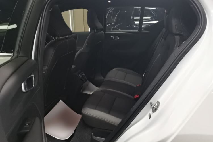 Used Volvo XC40 2024 B3 Zhiyuan Luxury Edition Left Rear Seat
