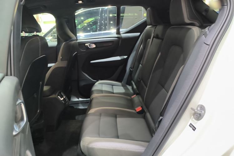 Used Volvo XC40 2024 B3 Zhiyuan Luxury Edition Left Rear Seat