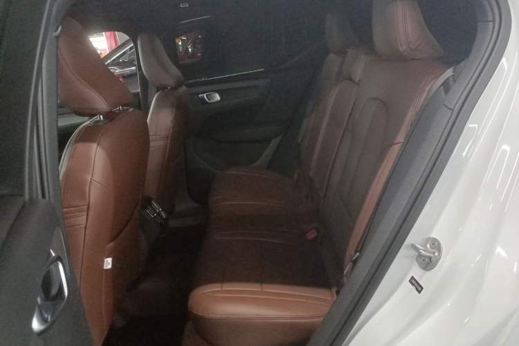 Used Volvo XC40 2024 B3 Zhiyuan Luxury Edition Left Rear Seat