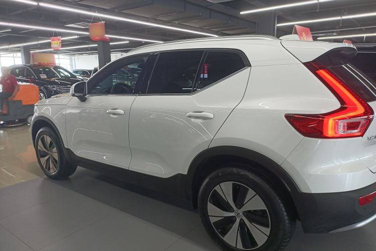 Used Volvo XC40 2024 B3 Zhiyuan Luxury Edition Left Side