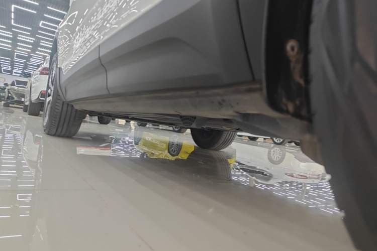 Used Volvo XC40 2024 B3 Zhiyuan Luxury Edition Left Side Sill
