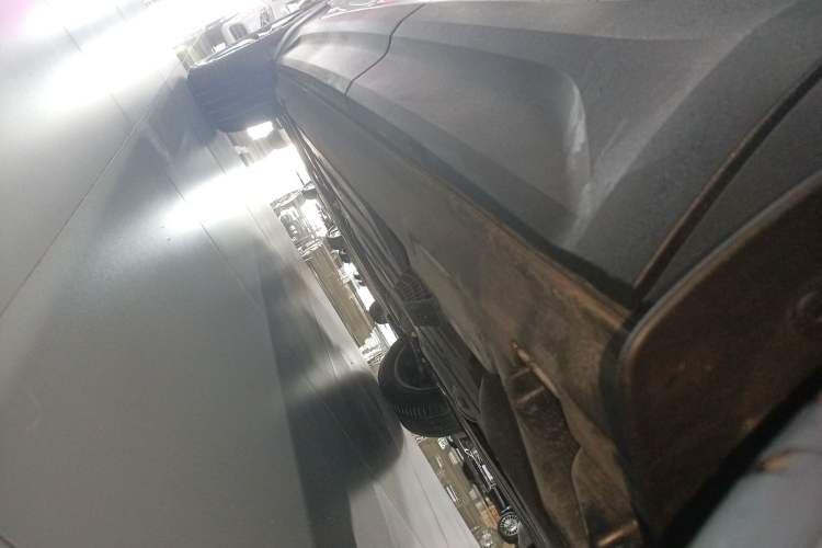 Used Volvo XC40 2024 B3 Zhiyuan Luxury Edition Left Side Sill