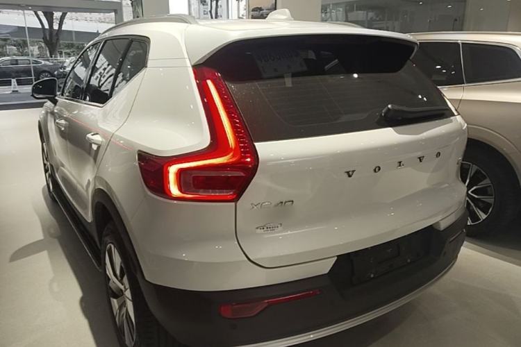 Used Volvo XC40 2024 B3 Zhiyuan Luxury Edition Rear Left 45 Deg