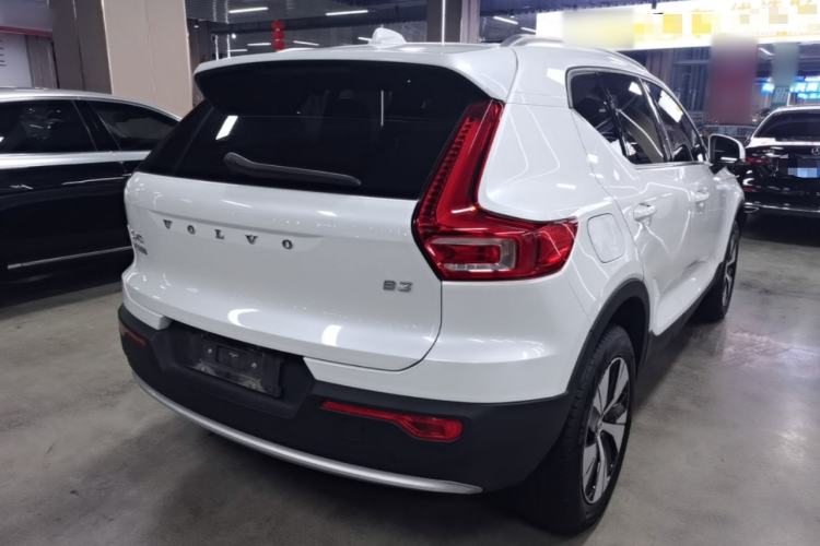Used Volvo XC40 2024 B3 Zhiyuan Luxury Edition Rear Right 45 Deg