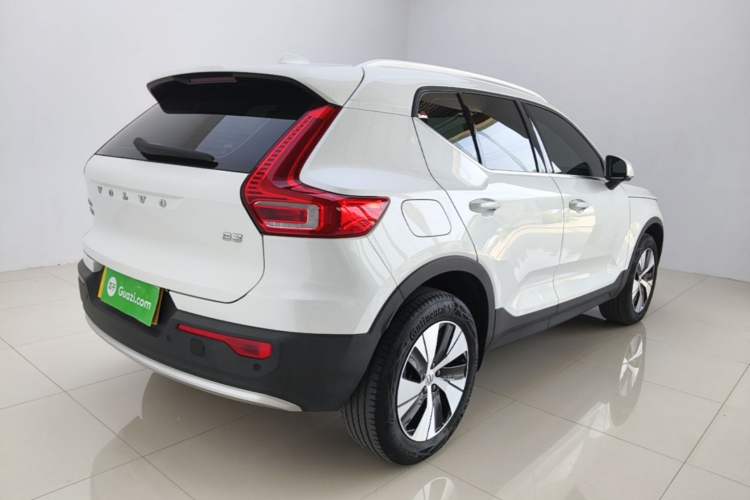 Used Volvo XC40 2024 B3 Zhiyuan Luxury Edition Rear Right 45 Deg
