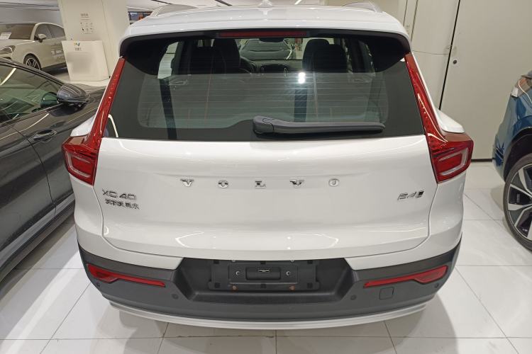 Used Volvo XC40 2024 B4 4x4 Smart Luxury Edition Rear