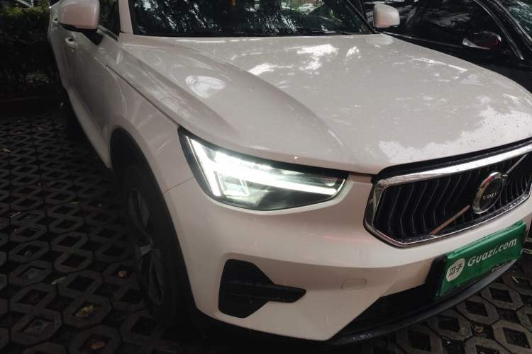Used Volvo XC40 2024 B3 Zhiyuan Luxury Edition Right Front Headlight