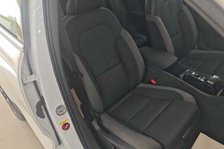 Used Volvo XC40 2024 B3 Zhiyuan Luxury Edition Right Front Seat