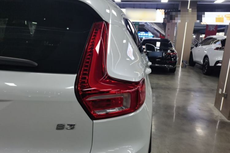 Used Volvo XC40 2024 B3 Zhiyuan Luxury Edition Right Rear Taillight