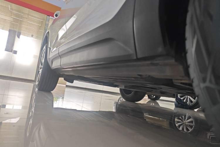 Used Volvo XC40 2024 B3 Zhiyuan Luxury Edition Right Side Sill