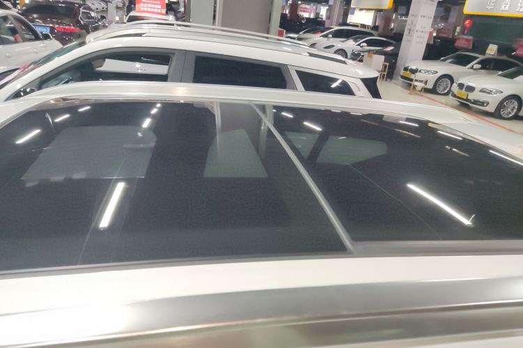Used Volvo XC40 2024 B4 4x4 Smart Luxury Edition Roof