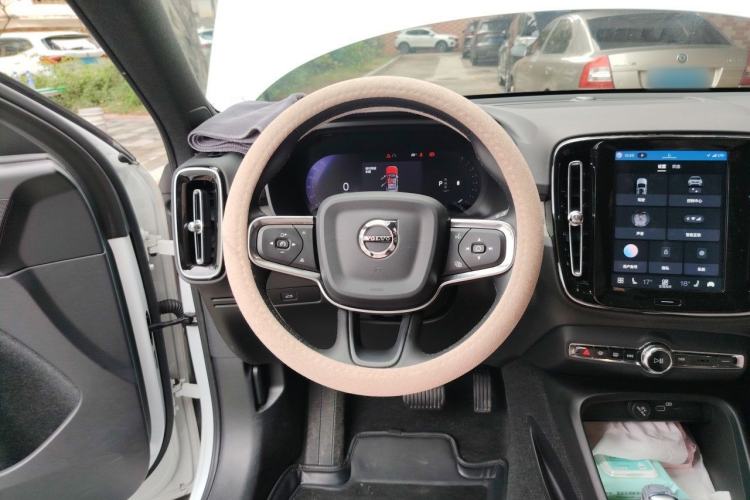 Used Volvo XC40 2024 B3 Zhiyuan Luxury Edition Steering Wheel
