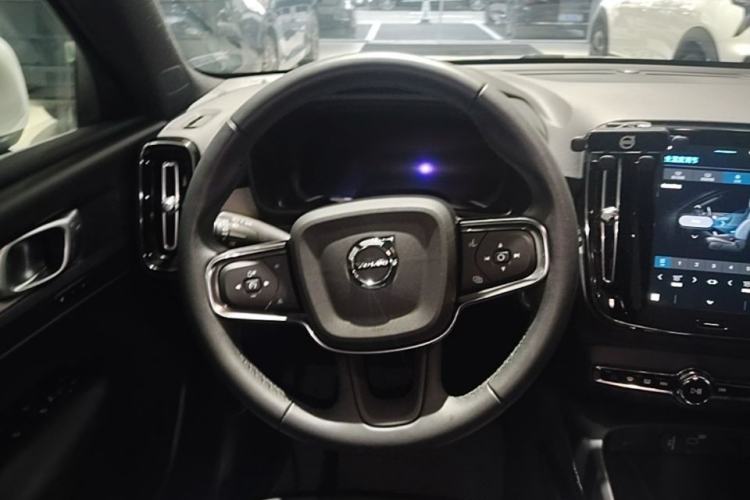Used Volvo XC40 2024 B3 Zhiyuan Luxury Edition Steering Wheel