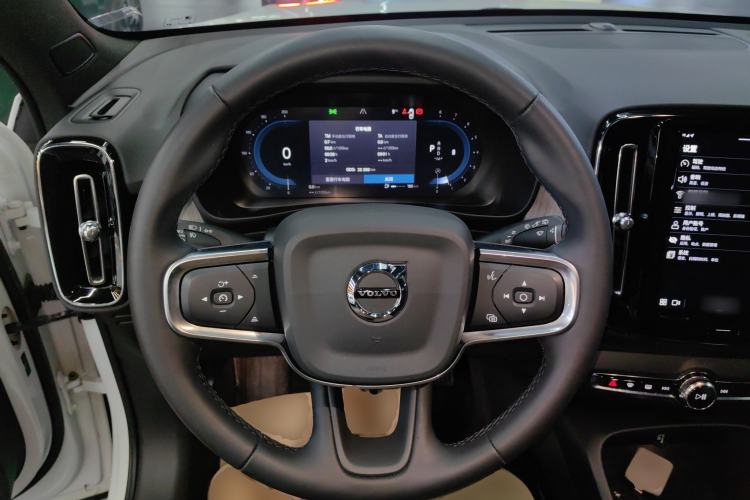 Used Volvo XC40 2024 B3 Zhiyuan Luxury Edition Steering Wheel