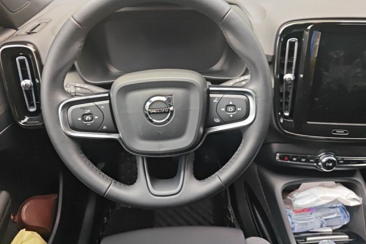 Used Volvo XC40 2024 B3 Zhiyuan Luxury Edition Steering Wheel