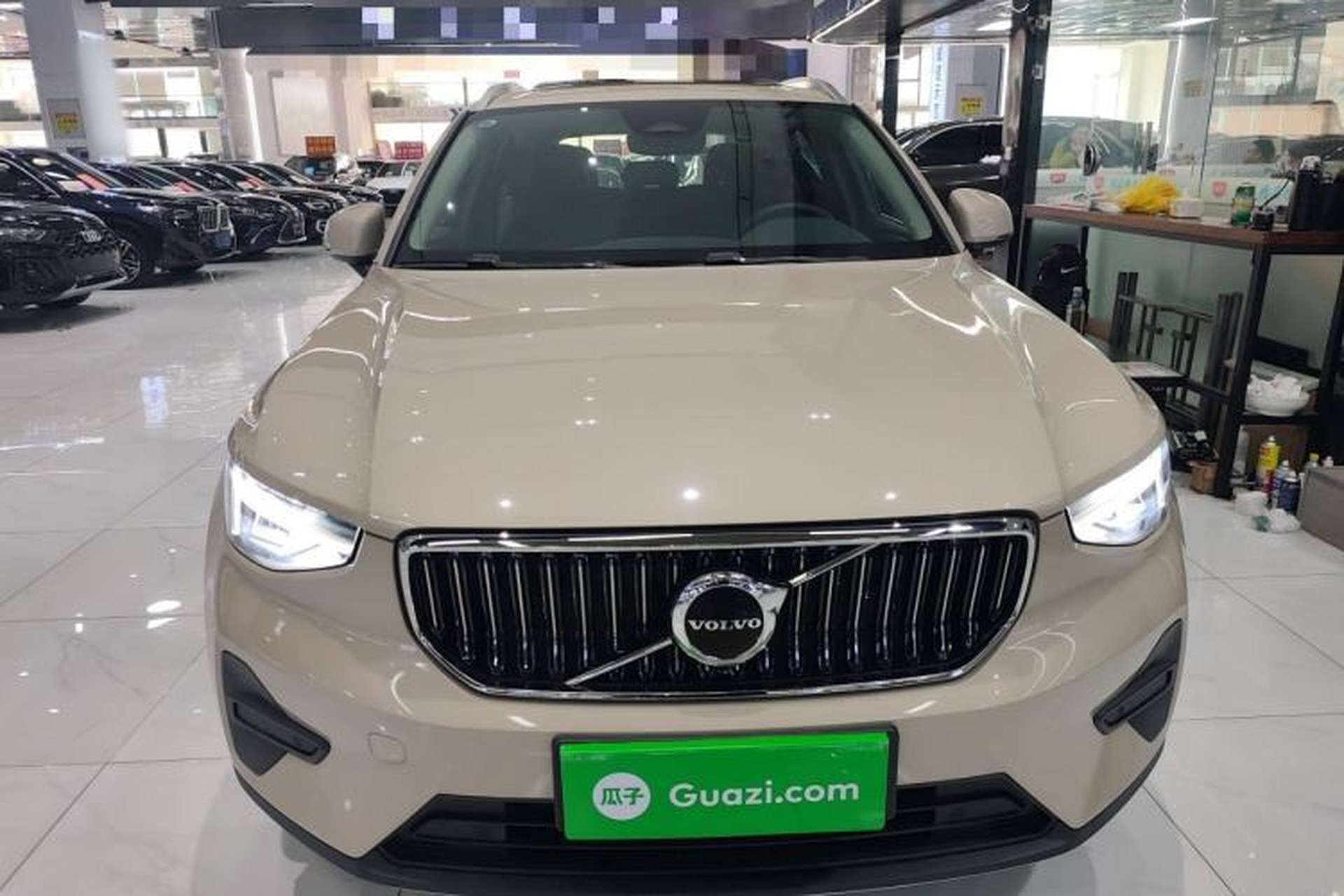 Used Volvo XC40 2024 B4 4x4 Smart Luxury Edition Exterior 1
