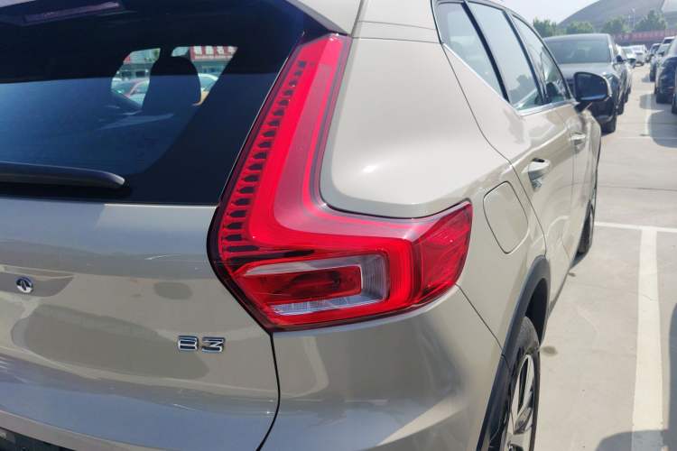 Used Volvo XC40 2024 B3 Zhiyuan Luxury Edition Exterior 3