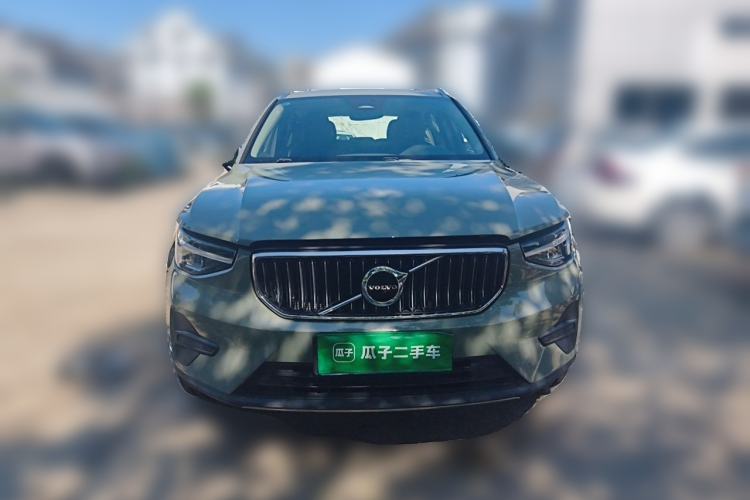 Used Volvo XC40 2025 B4 4x4 Smart Luxury Edition Front