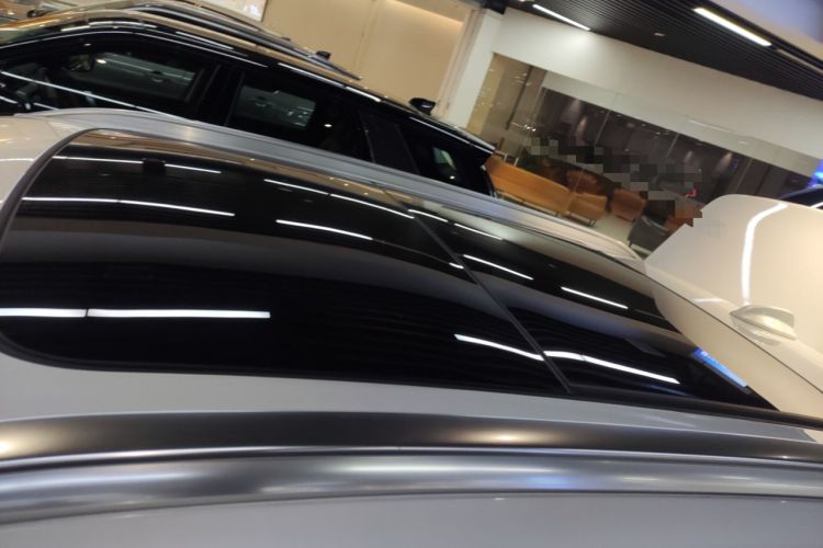 Used Volvo XC40 2025 B4 4x4 Smart Luxury Edition Roof