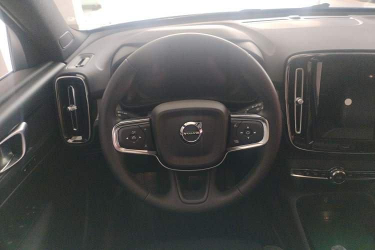 Used Volvo XC40 2026 B3 Zhiyuan Luxury Edition Steering Wheel